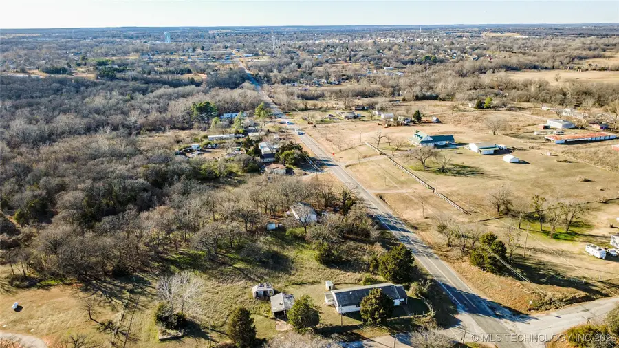 23136 S 337th West Street, Bristow, OK 74010 - Image #2