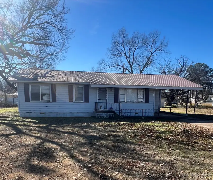 208 SE Railroad, Gore, OK 74435 - Image #2