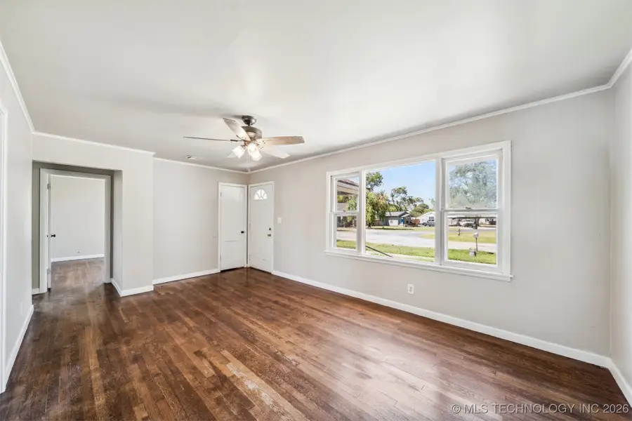 216 S Perdue Avenue, Claremore, OK 74017 - #2