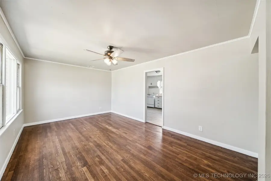 216 S Perdue Avenue, Claremore, OK 74017 - #3