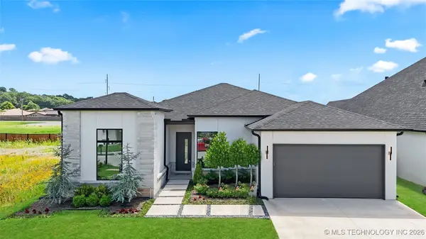 12005 S Vandalia Avenue, Tulsa, OK 74137