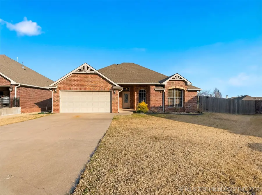 431 Westchester, Ada, OK 74820 - #2