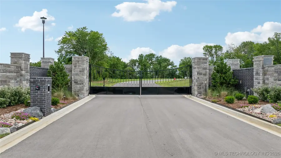 10931 S 216th East Avenue, Broken Arrow, OK 74014 - #3