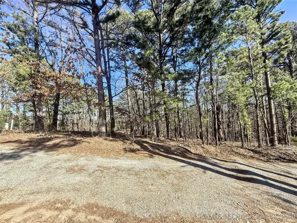 838 Ridge Water Trail, Kansas, OK 74347