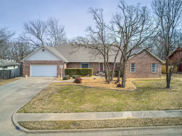 2512 Centre Road, Bartlesville, OK 74003