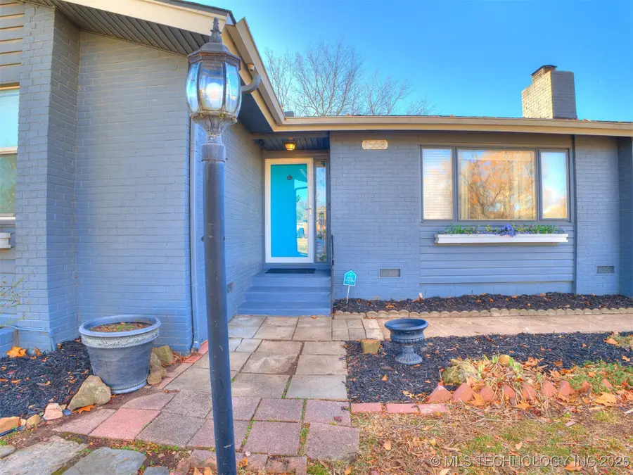 1568 E 60th Street, Tulsa, OK 74105 - #2