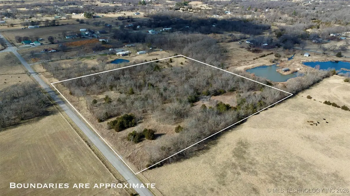 1700 W 630 Road, Chouteau, OK 74337 - #1