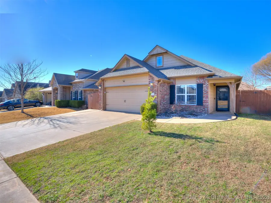 13318 S 21st Court, Bixby, OK 74008 - Image #2