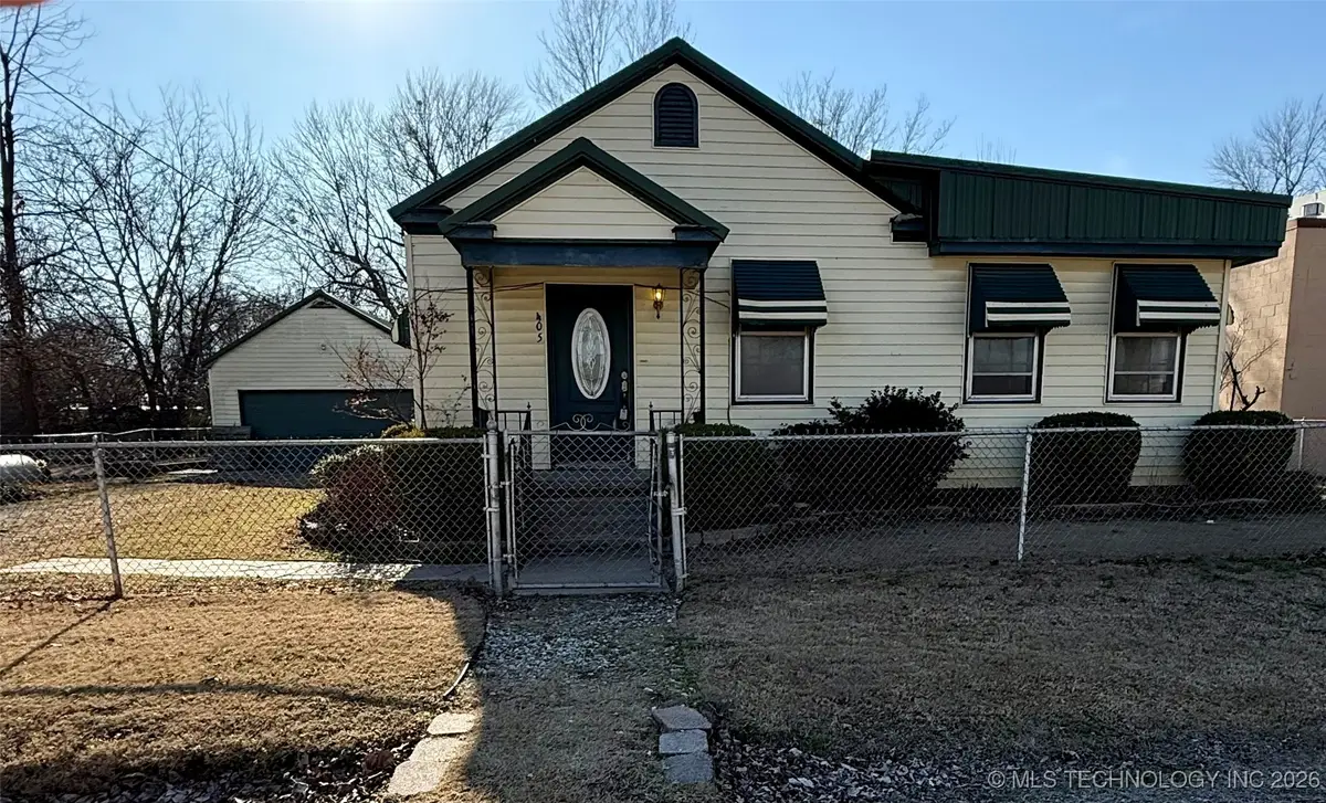405 N Adams Street, Braggs, OK 74423 - #1