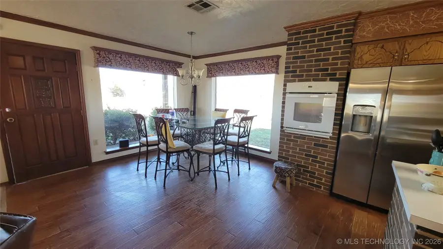 975 Cox City Road, Rush Springs, OK 73082 - #3