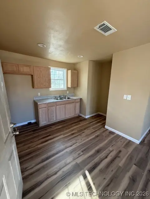 605 W Main Street, Vian, OK 74962 - #2