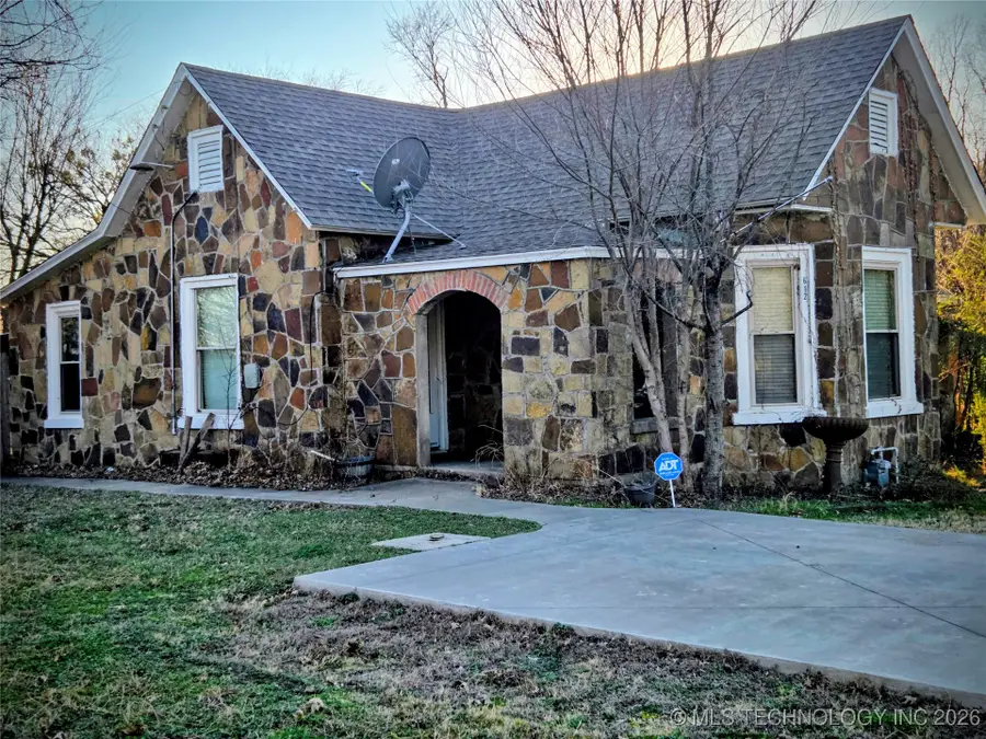 612 W Main Street, Beggs, OK 74421 - #2