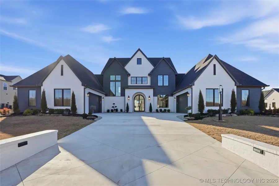 17802 E Patriot Drive, Owasso, OK 74055 - #3