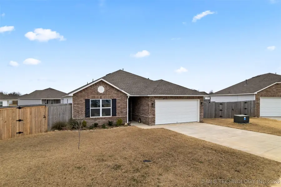 7406 E 143 Place, Collinsville, OK 74021 - Image #2