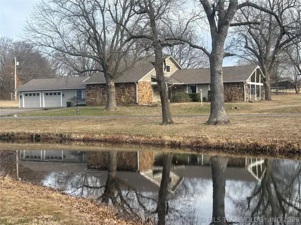 1065 Deer Creek, Pryor, OK 74361