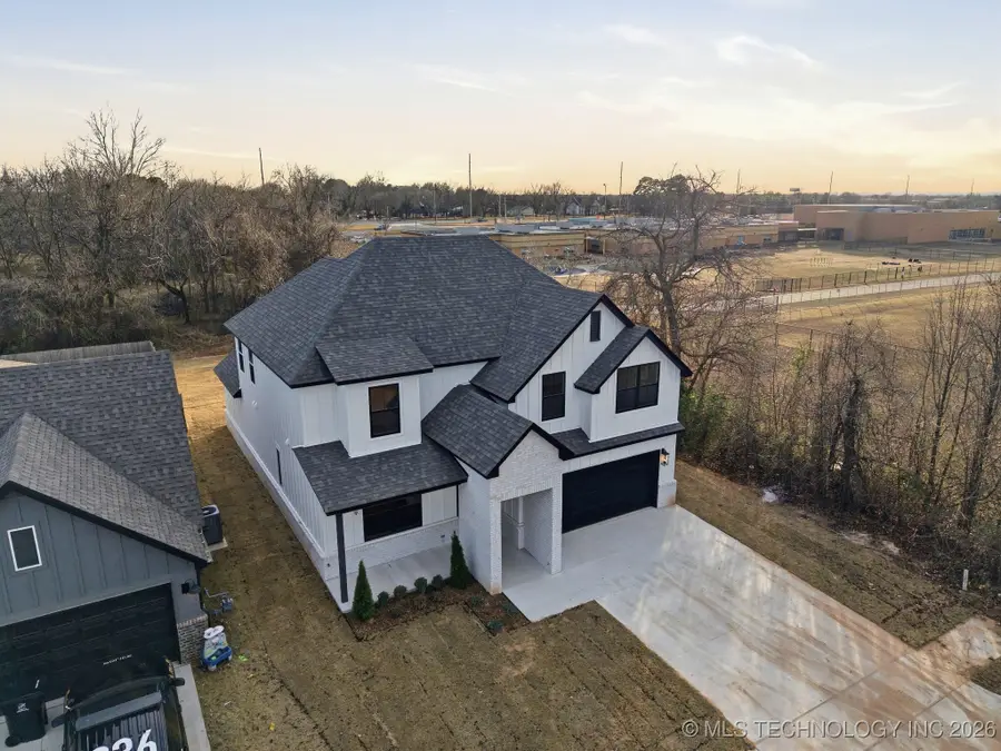 2509 W Charleston Place, Broken Arrow, OK 74011 - Image #2
