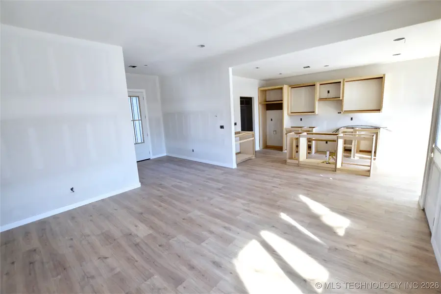 18864 W Hunters Court, Park Hill, OK 74451 - Image #3