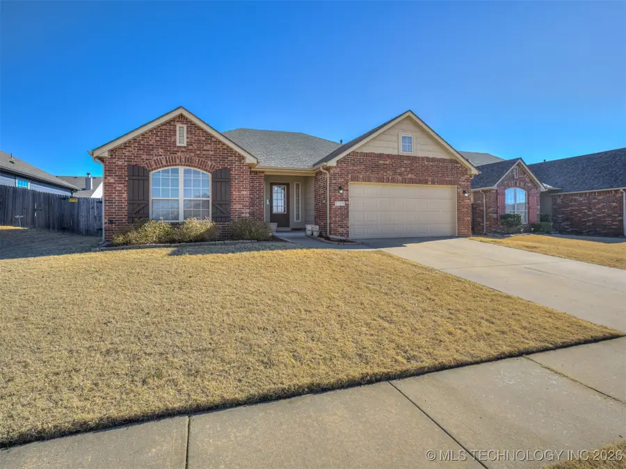 5129 S Skylane Drive W, Sand Springs, OK 74063 - Image #3