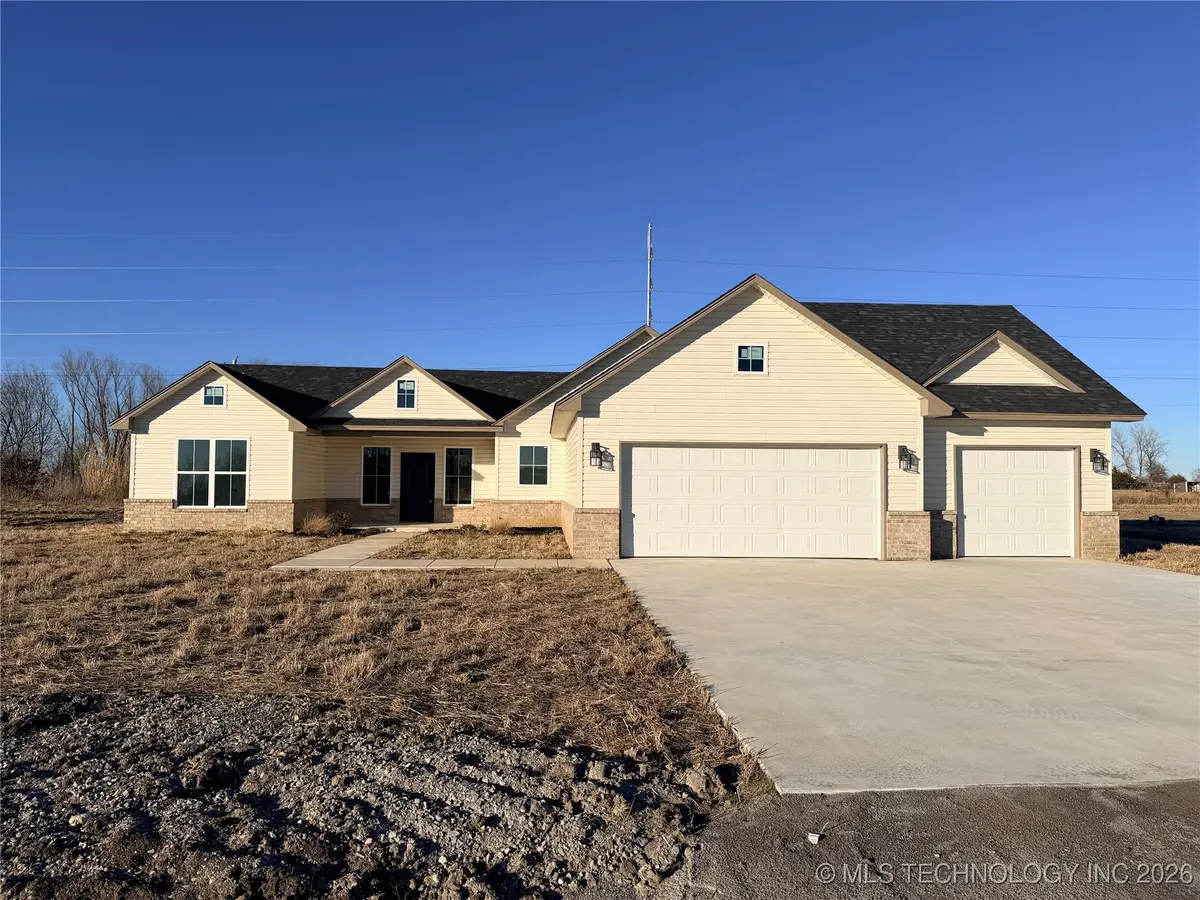 245 W 481 Road, Pryor, OK 74361 - #1