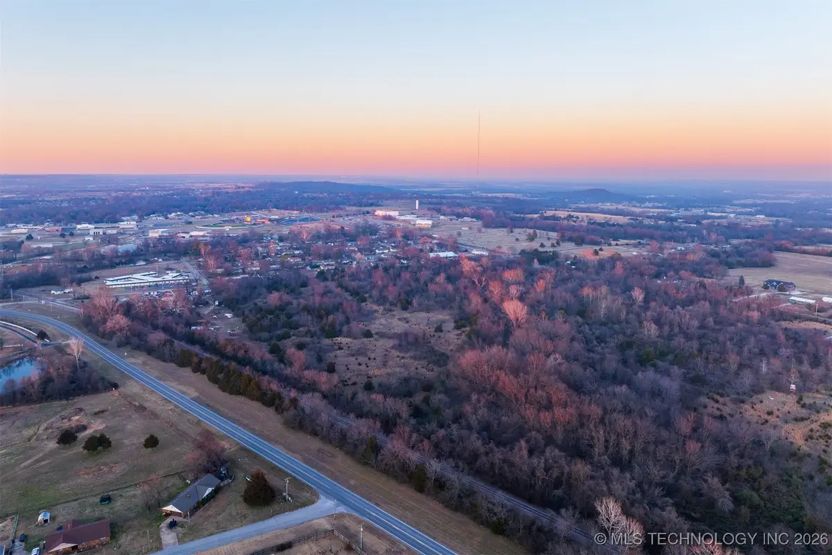 12 E 151st Street S, Coweta, OK 74429 - #1