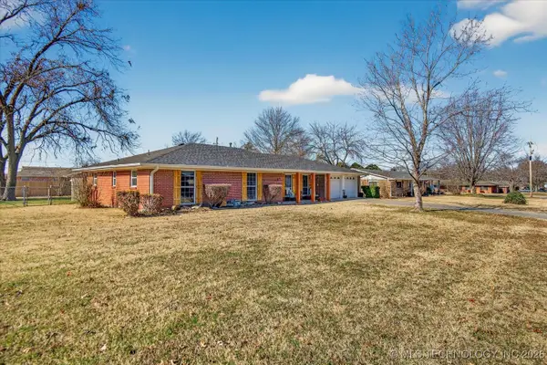 1307 SE Greystone Avenue, Bartlesville, OK 74006
