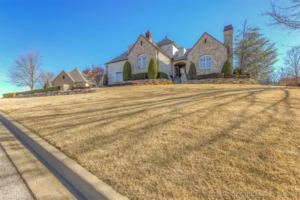 1402 E 122nd Court S, Jenks, OK 74037