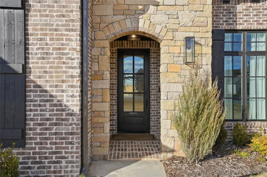 4239 E 177th Place S, Bixby, OK 74008 - Image #2