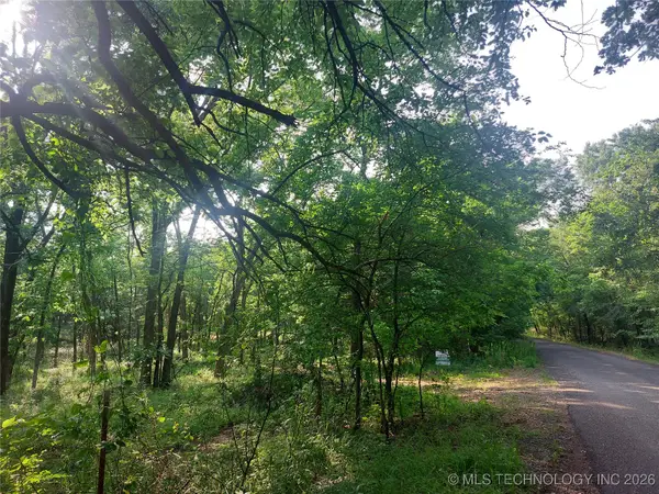 69685 S 324 Road, Wagoner, OK 74467