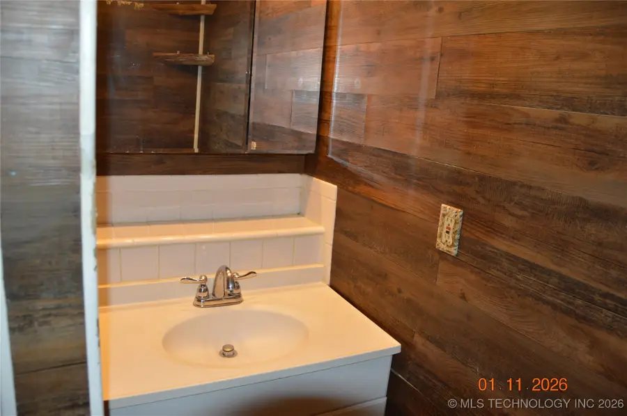 2540 N 185 Road, Mounds, OK 74047 - #3