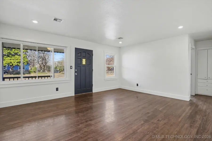 805 E Fort Worth Street, Broken Arrow, OK 74012 - Image #2