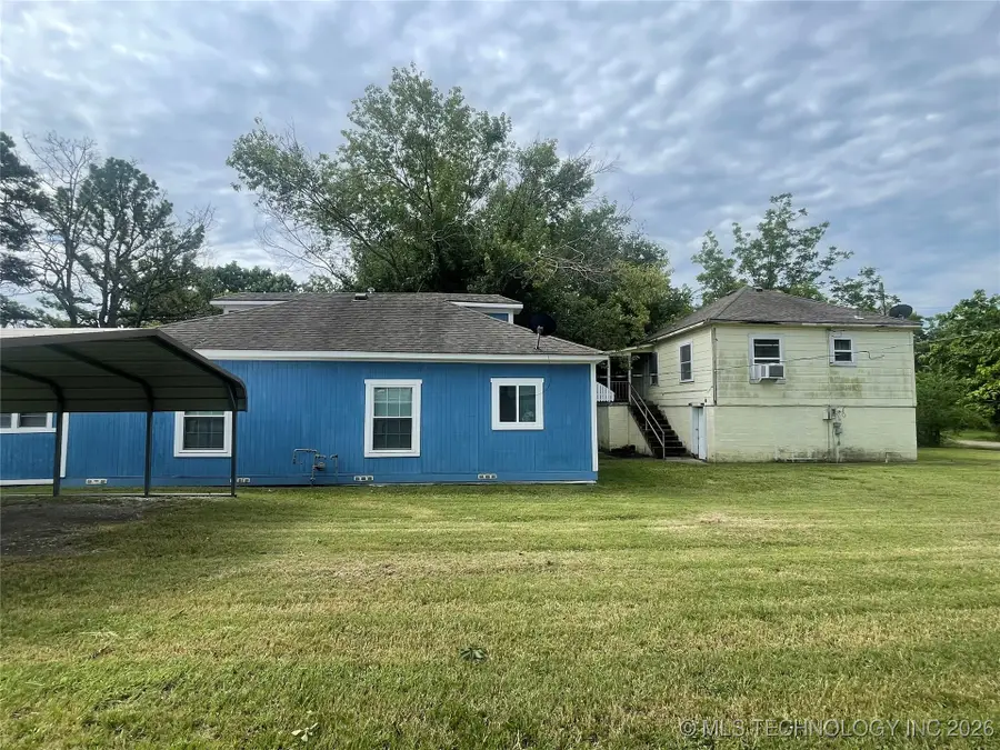428 S Hickory Street, Nowata, OK 74048 - #2