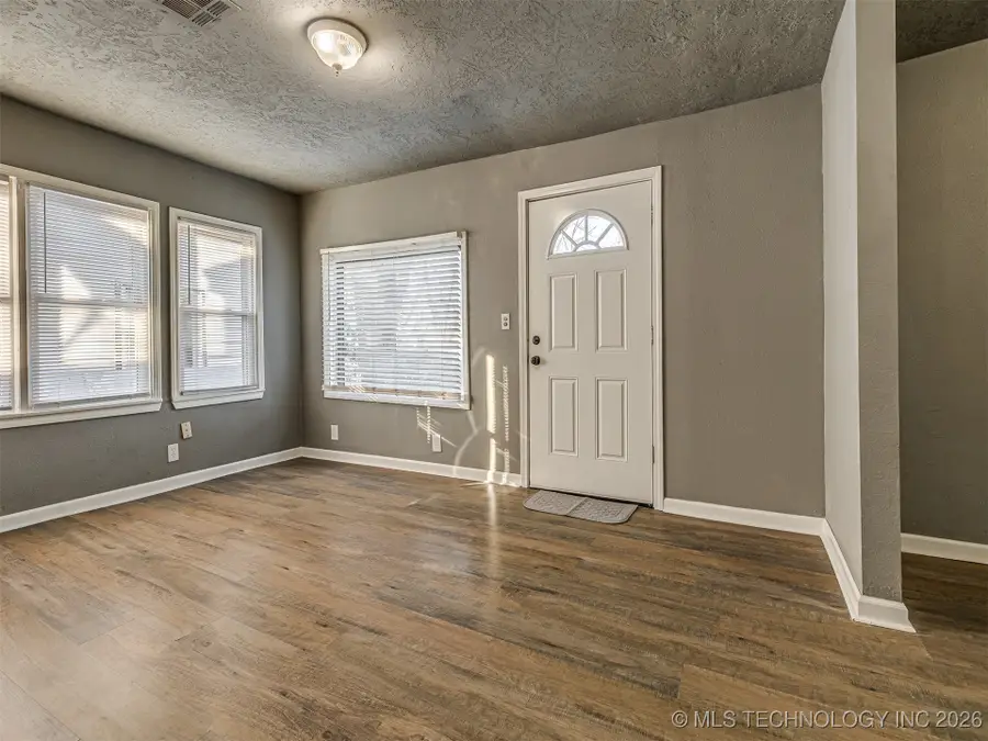 4627 S 29th West Avenue, Tulsa, OK 74107 - Image #3