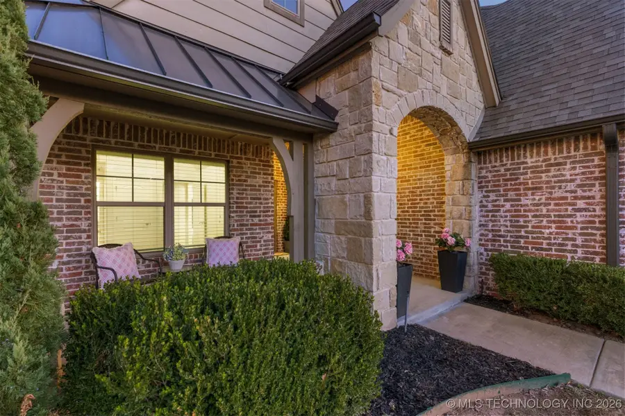 11939 S 68th East Avenue, Bixby, OK 74008 - Image #2