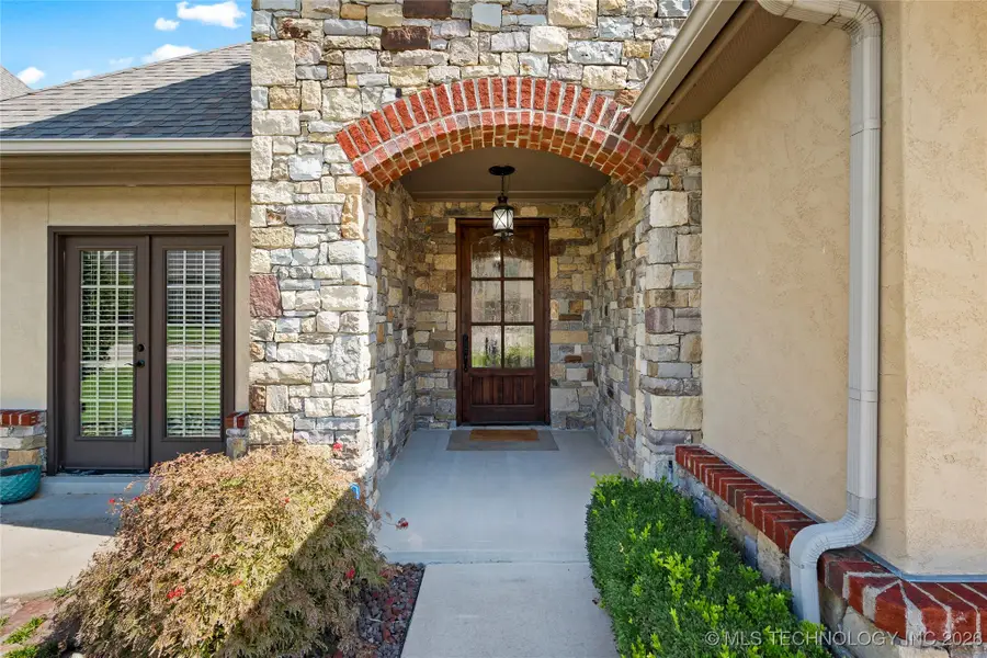 11175 S 73rd East Avenue, Bixby, OK 74008 - #2