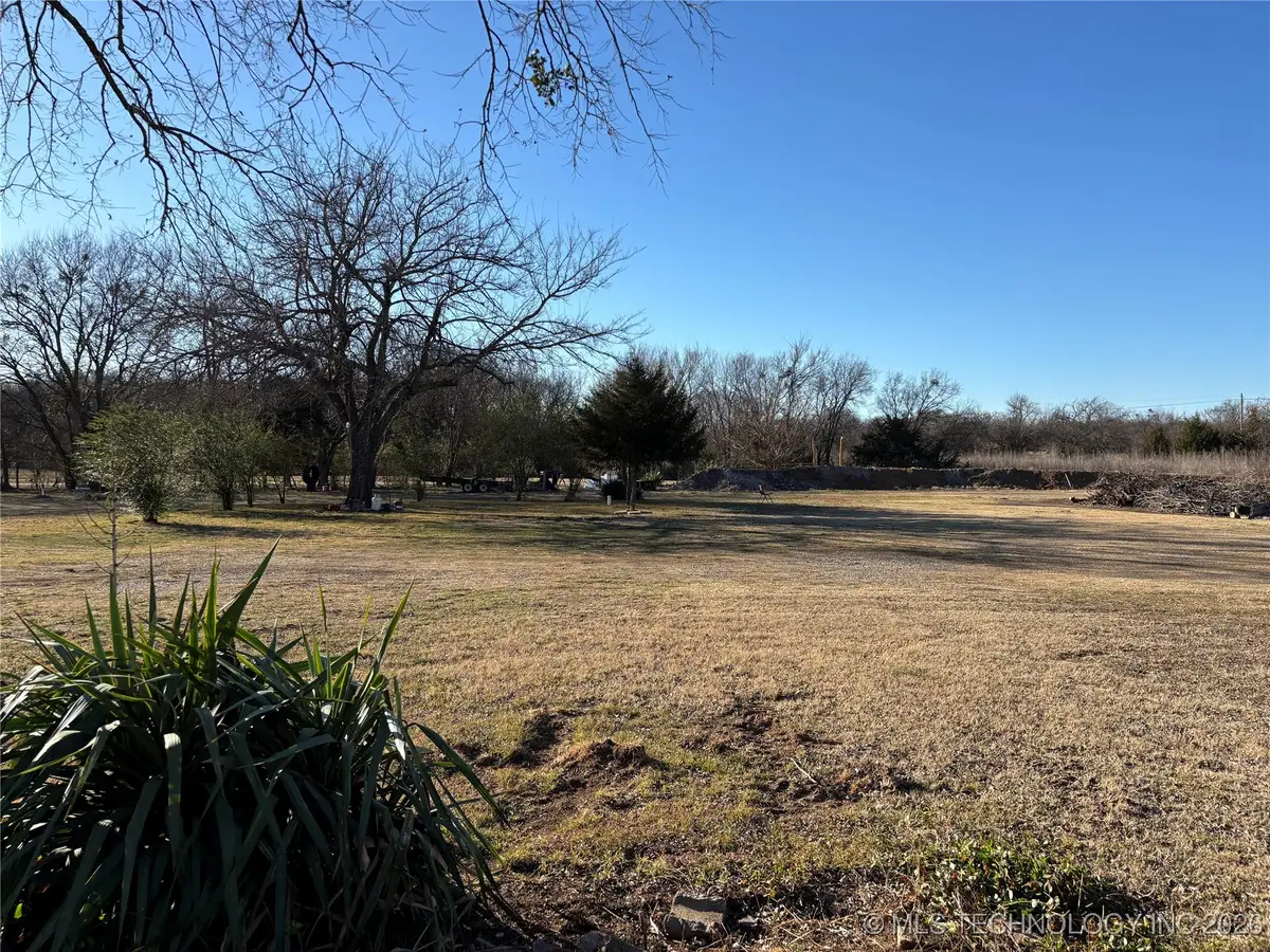 001 Pine Street, Caddo, OK 74729 - #1