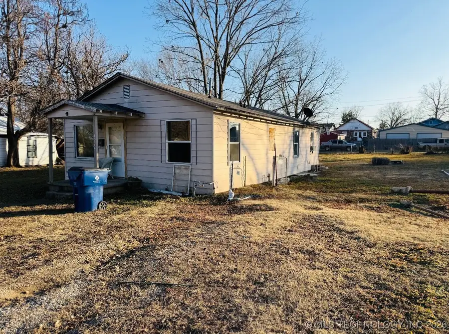 1224 E 13th Street, Pawhuska, OK 74056 - #2