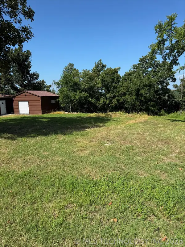 17987 W Sugar Hollow Road, Park Hill, OK 74451