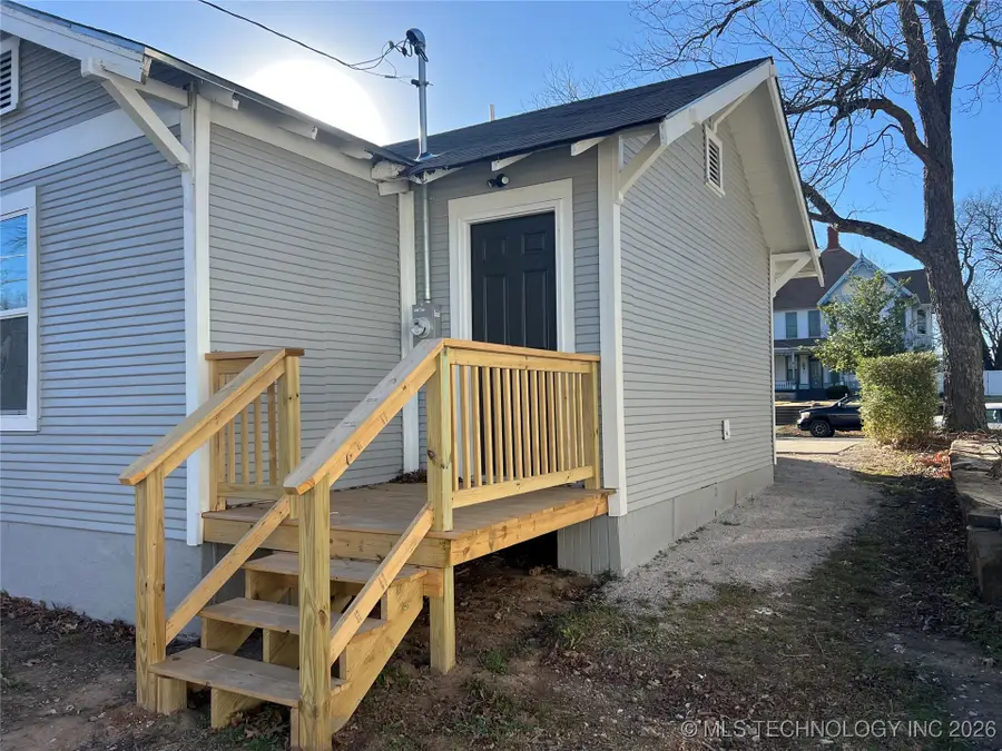 324 SW F, Ardmore, OK 73401 - #3