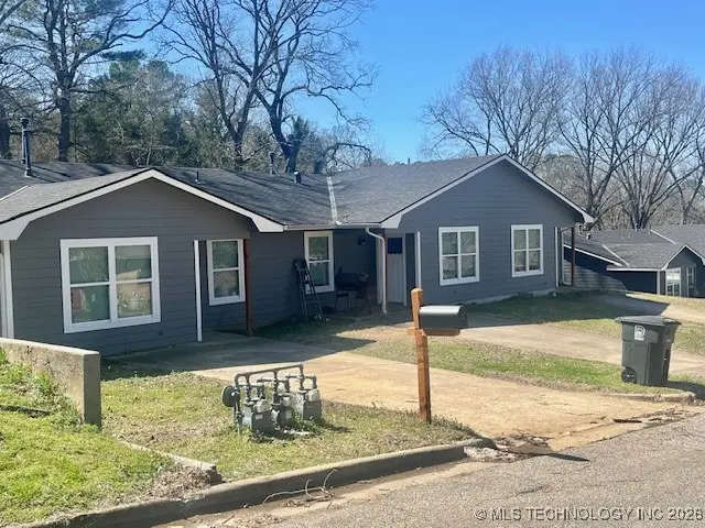 813 E Florida Street, Durant, OK 74701 - #1