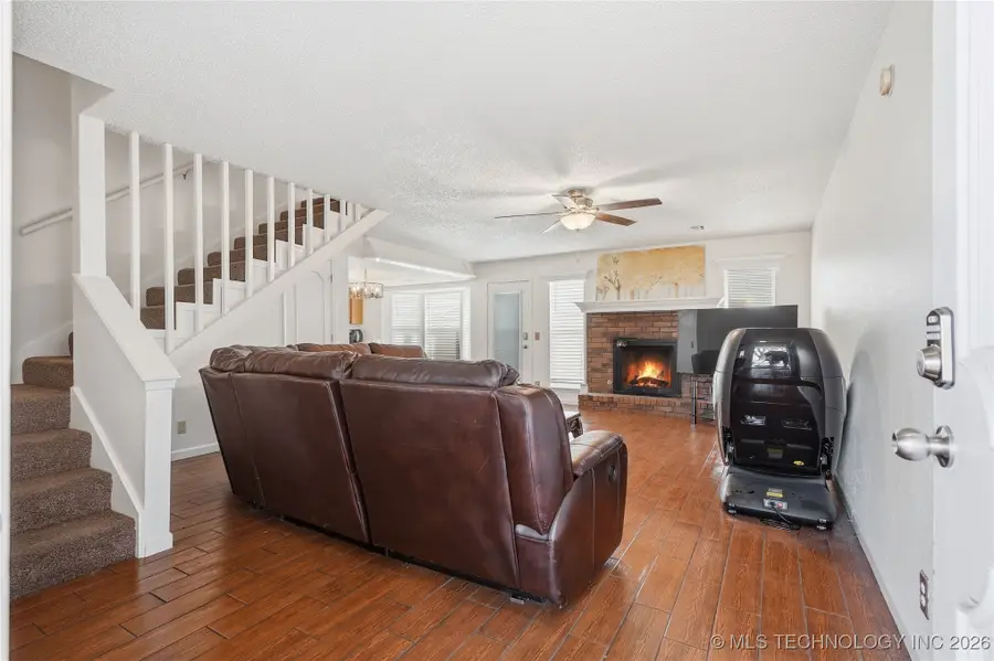 12021 S Forest Place, Jenks, OK 74037 - #2