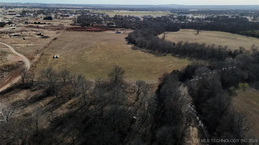 551 Davis, Davis, OK 73030 - #2