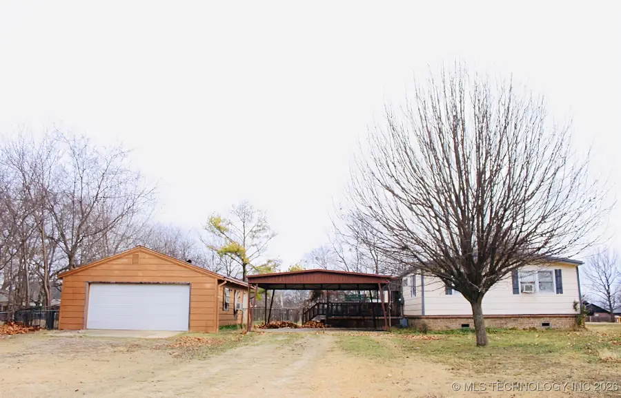 208 SW 5th Street, Kingston, OK 73439 - #2