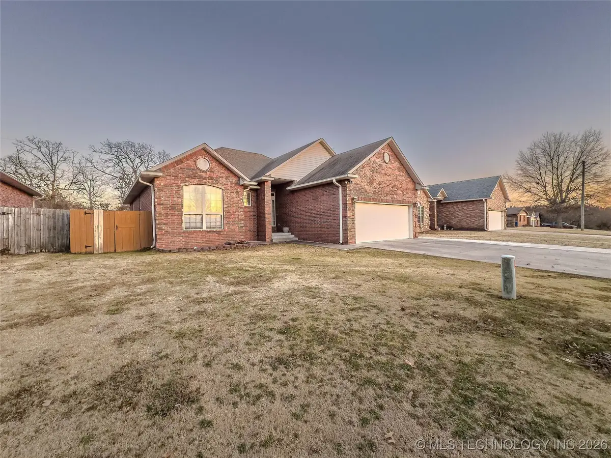 1410 S 5th Street, McAlester, OK 74501 - Image #1