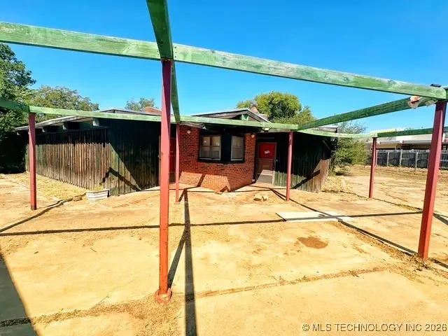 1116 N Gulf, Holdenville, OK 74848 - #2