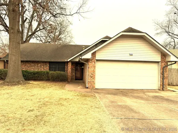 809 W Glendale Street, Broken Arrow, OK 74011