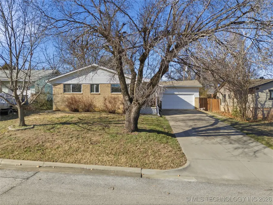 2904 S Hudson Place, Tulsa, OK 74114 - Image #2
