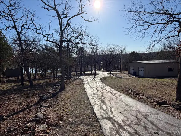 215 Murphy, Canadian, OK 74425