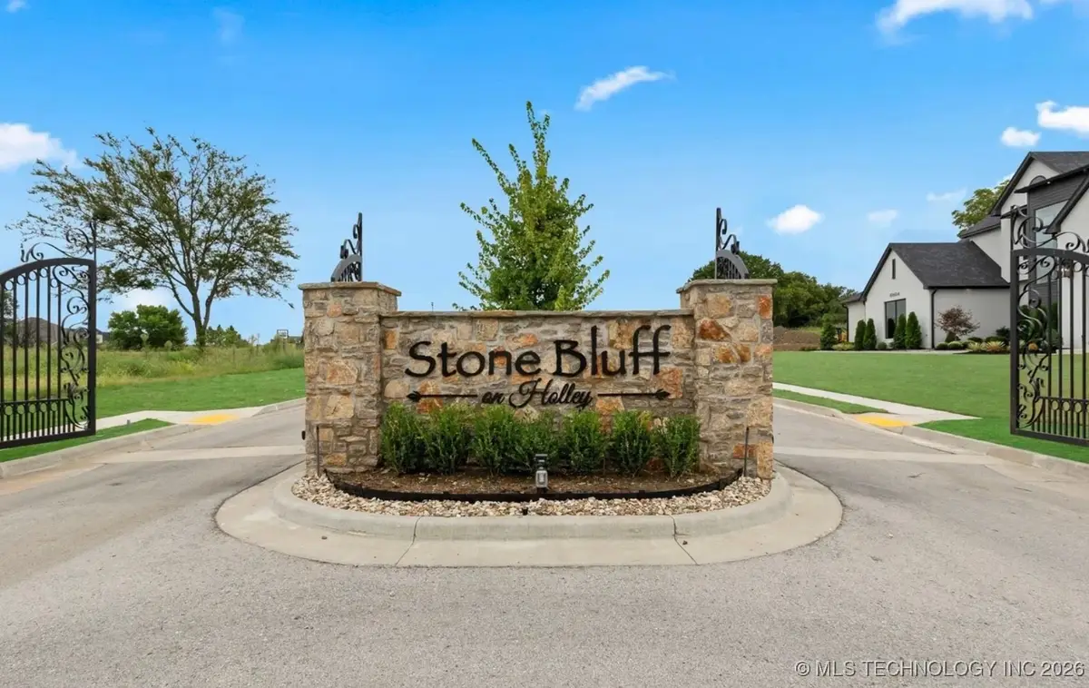 10612 S Holley Street, Jenks, OK 74037 - #1