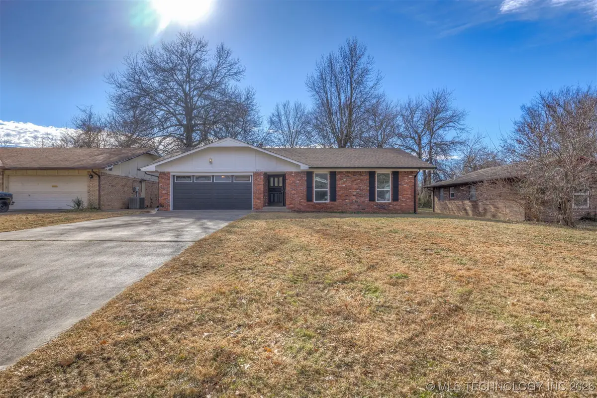 2305 Columbus Street, Muskogee, OK 74401 - Image #1