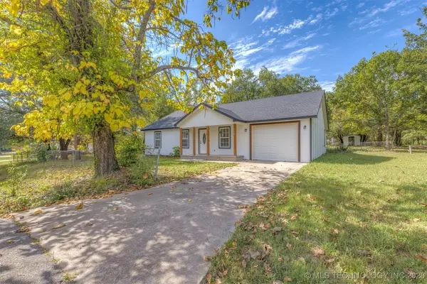 714 Cedar Lane, Okmulgee, OK 74447